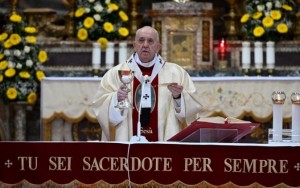 Các linh mục phục vụ họ đạo