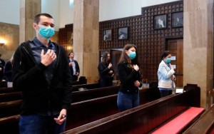 Thánh lễ không phải là chương trình truyền hình