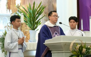 TĨNH TÂM MÙA CHAY 2023_ BÀI GIẢNG CHA GIUSE MARIA NGUYỄN HỒNG PHÚC (NGÀY THỨ I).